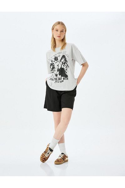 Koton Anime-bedrucktes, übergroßes, kurzärmliges T-Shirt mit Rundhalsausschnitt