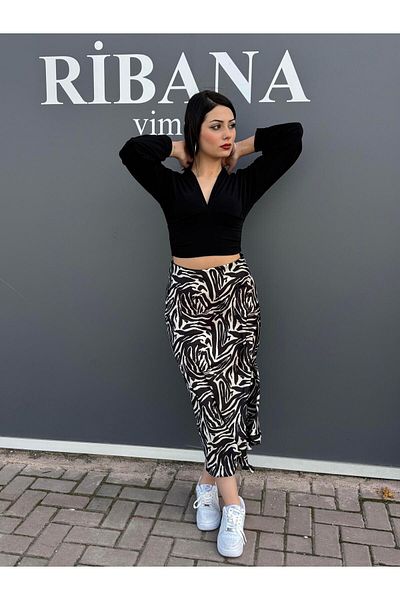 Bigdart تنورة ساتان منقوشة 8031