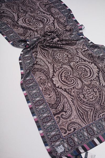 Levidor Patterned Love Shawl - Pattern-02 - Color-03