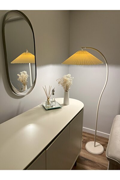 Lili Modern Tasarım Tek Ayaklı Metal Lambader – Süt Köpüğü, 160cm, E27 Duy, Şık Salon Lambası