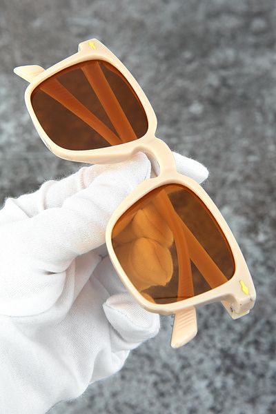 ModaLucci Beige Frame Brown Glasses Women Men Unisex Sunglasses