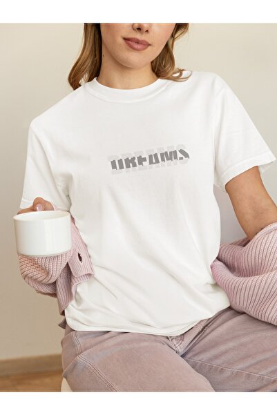 Butik ŽENSKA MAJICA SA KRATKIM RUKAVIMA I OKRUGLIM IZREZOM SA TRANSFER ŠTAMPO...