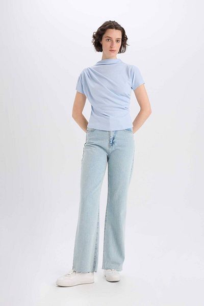 DeFacto Tricou cu mânecă scurtă Slim Fit, cu gâtul turn, cu mânecă scurtă E5905ax25sp