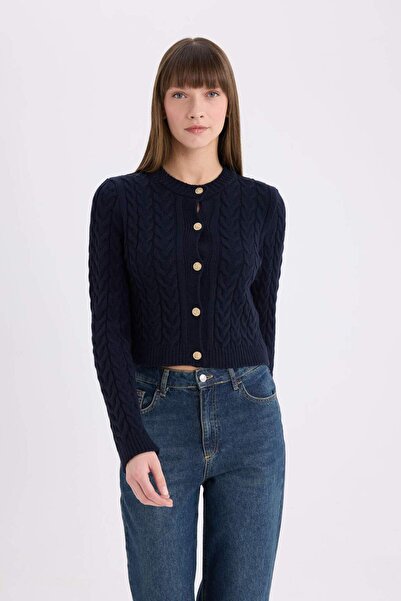 DeFacto Regular Fit Crew Neck Hair Braided Buttoned Knitwear Cardigan C9044Ax25Sp