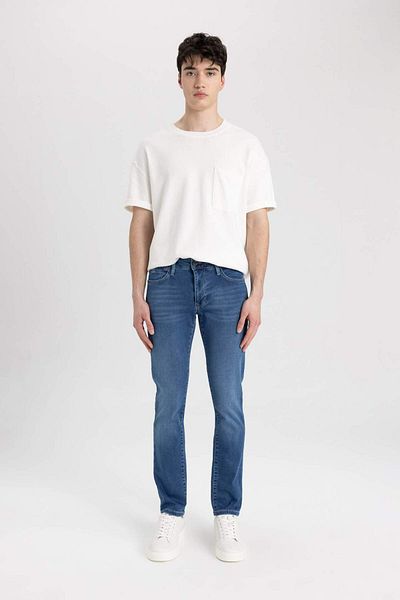 DeFacto Pedro Slim Fit Στενή Εφαρμογή Κανονική μέση με στενό πόδι Jean παντελόνι C5683AX24SM