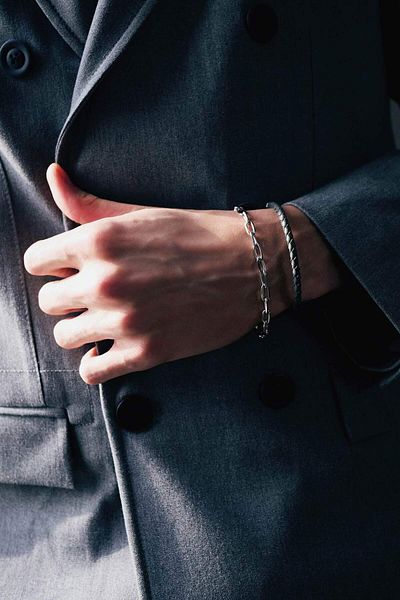 DeFacto AtolyeWolf x DeFacto Herrenarmband aus schwarzem Leder und Stahl E6130