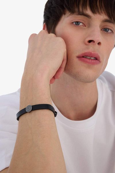 DeFacto AtolyeWolf x DeFacto Herren-Armband aus schwarzem Leder E6201AXNS
