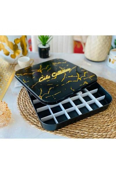 Generica Black square serving and baking tray, 31 x 31 cm, non-stick, with plastic dividers for basbousa, sweets, and cakes