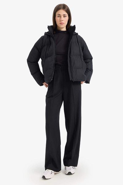 DeFacto Standart Fit Hooded Puffer Jacket with Zipper Pocket E9592Ax25Sp
