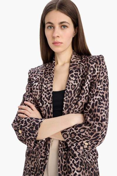 DeFacto Bunda s leopardím vzorem Relax Fit E1483ax25sm