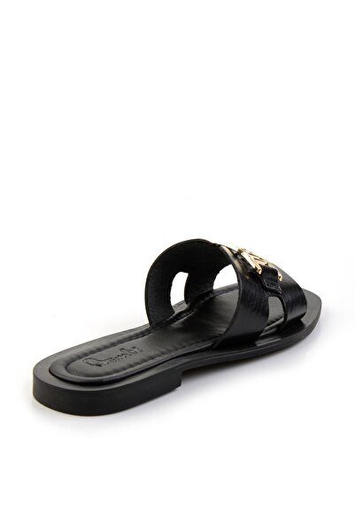 Bambi Siyah Leather Kadın Terlik K04826053503