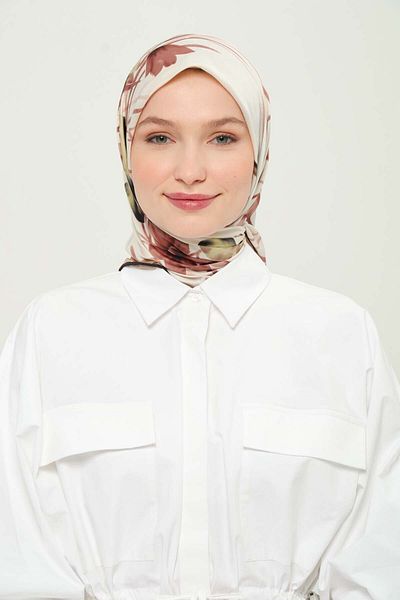 Madame Polo Printed Rayon Scarf Multicolor Patterned Daily Wrinkle-Free Non-Slip 90X90Cm