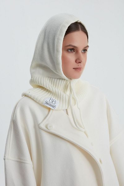 Birgül Bektaş Ecru Semi-Corded Knitwear Beret