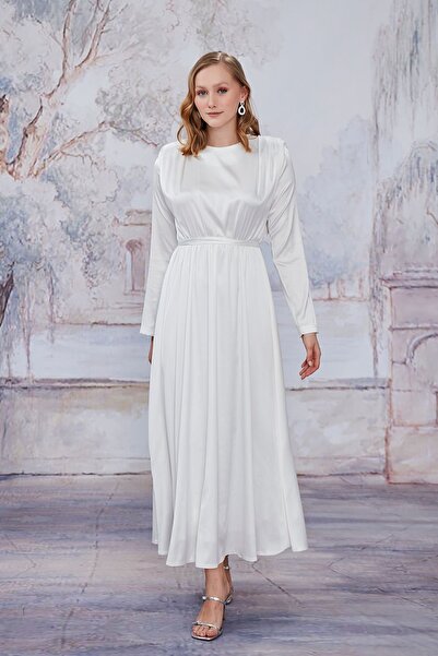 Birgül Bektaş Λευκό φόρεμα με σατέν επένδυση