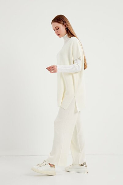 Birgül Bektaş Ecru Süveter Knitwear Set