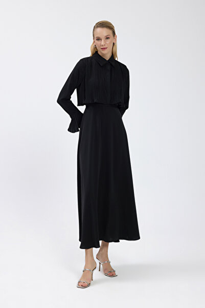 Birgül Bektaş Black Cuff Detailed Pleated Dress