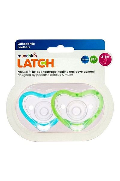 Munchkin Munchkin Orthodontic Pacifiers Blue and Green 2-Pack