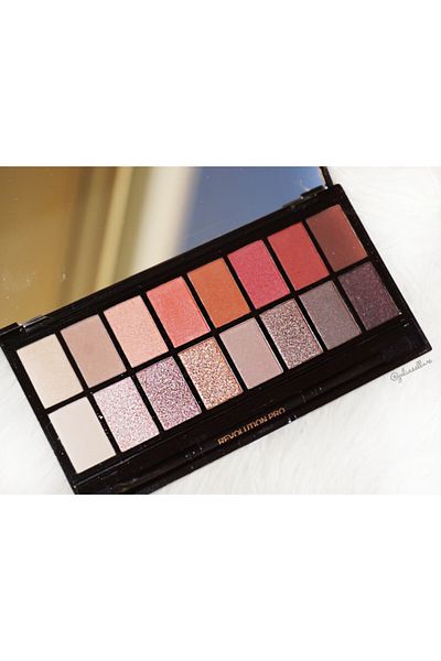 MAKEUP REVOLUTION Παλέτα σκιών ματιών Makeup Revolution New-Trals vs Neutrals