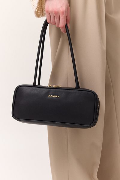 Manuka Simona Black Baguette Bag