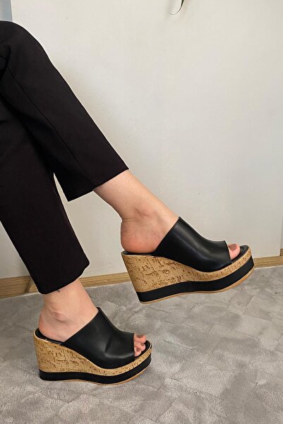 Preshley Women's Morgan Black Skin 10 cm Wedge Cork Sole Slippers K-500