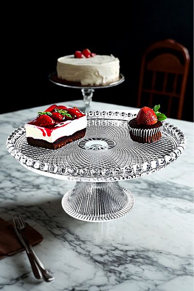 WuuQ 26 cm Elegant Glass Cake Stand – Stylish Bead Detailed Presentation Plate