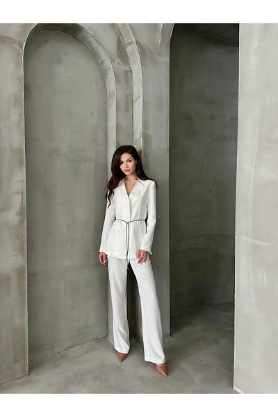 IDA Collection Thin Belt Suit Ecru
