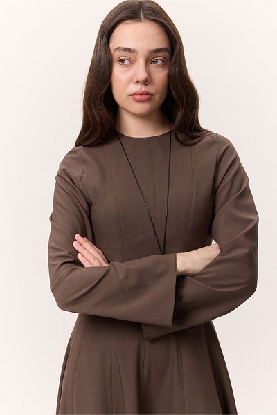 Manuka Кафява РОКЛЯ С ЧАША Детайли