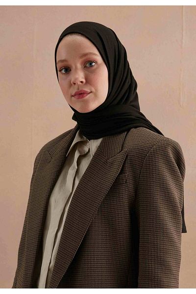 Freshscarfs Black Combed Shawl