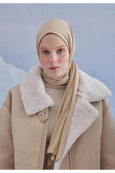 Fresh Sand Colored Combed Shawl