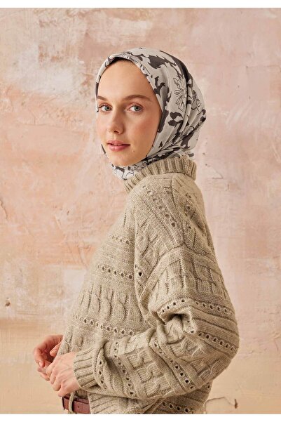 Fresh Бавовняно-шовкова хустка з візерунком півоній темно-коричневого кольору