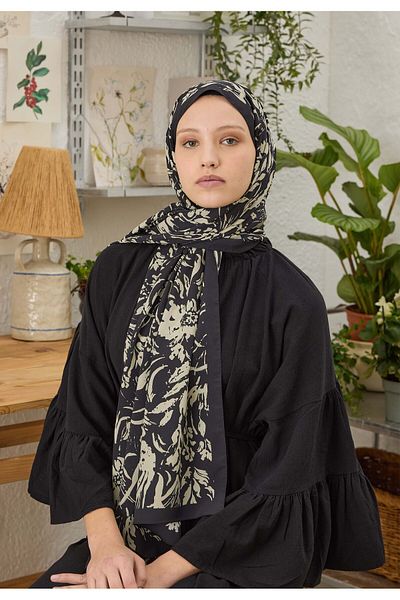 Fresh Violet Pattern Swallow Black
