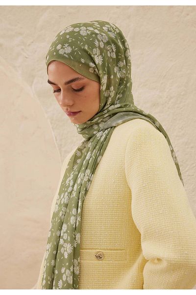 Fresh Daisy Patterned Rami Shal