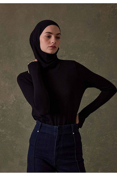 Fresh Black Bonnet Hood Detailed Bodysuit