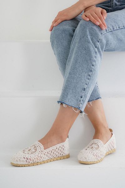 Beyond Women's White Floral Embroidered Straw Knitwear Daily Ballerinas Byndtrb02