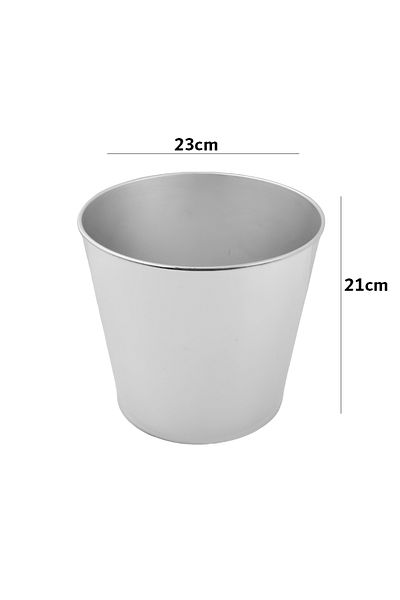 Generic Plant pot with a distinctive, practical design