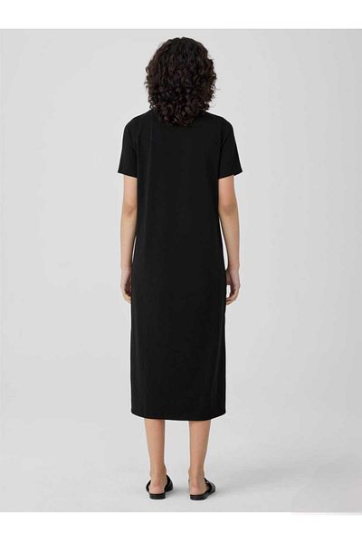 charango Rochie neagră cu mânecă scurtă, cu decolteu drept, cu mânecă scurtă, cu fante duble, rochie midi