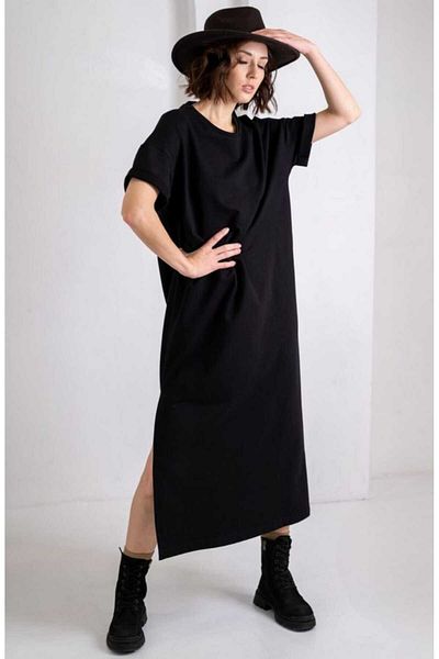 charango Rochie neagră cu mânecă scurtă, cu decolteu drept, cu mânecă scurtă, cu fante duble, rochie midi