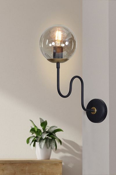Luzarana Ferro Vertical Yellow Black Metal Body Honey Colored Glass Design Luxury Sconce