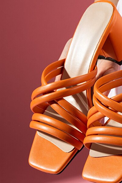 FUGA MODA Crossy Orange Cross Piping Banded Heeled Slippers