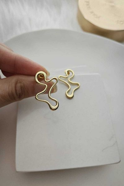 KYOLA DESİGN Asymmetrical Wavy Gold Women's Earrings