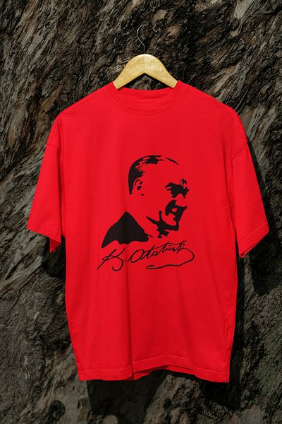 MAGORS Mustafa Kemal Ataturk Printed Crewneck Tshirt