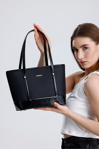 Evident Black Patent Leather Detailed Medium Size Bucket Model Women's Shoulder Bag