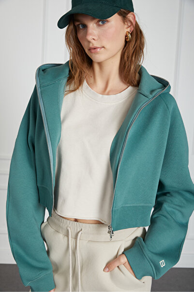 Beyyoglu Yıkamalı Kolsuz Croptop