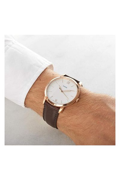 Generic Fossil Mens Quartz Watch Analog Display And Leather Strap Fs5463