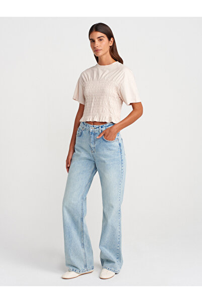 Dilvin Μπλουζάκι με λαιμόκοψη, ανοιχτό μπεζ