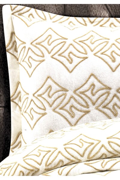 GOLDROOM KADİFE ŞÖNİL KREM TEK KİŞİLİK YATAK ÖRTÜSÜ