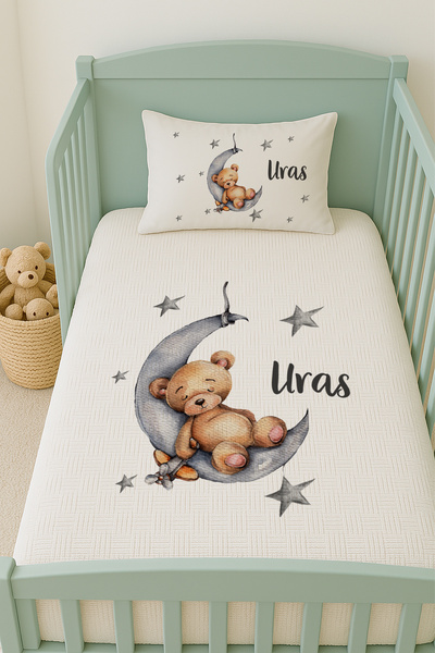 Lilabio %100 Pamuk İsme Özel İsimli 100x150 cm Pike Seti Ayda Uyuyan Ayıcık