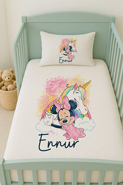 Lilabio %100 Pamuk İsme Özel İsimli 100x150 cm Pike Seti Unicorna Sarılan Minnie