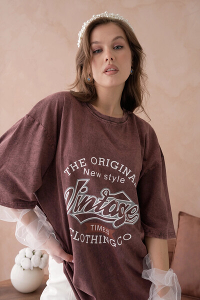 Park Karon Базова футболка з принтом