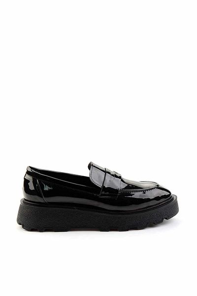 Bambi Loafer de damă din piele lacuită neagră - K 01327241008